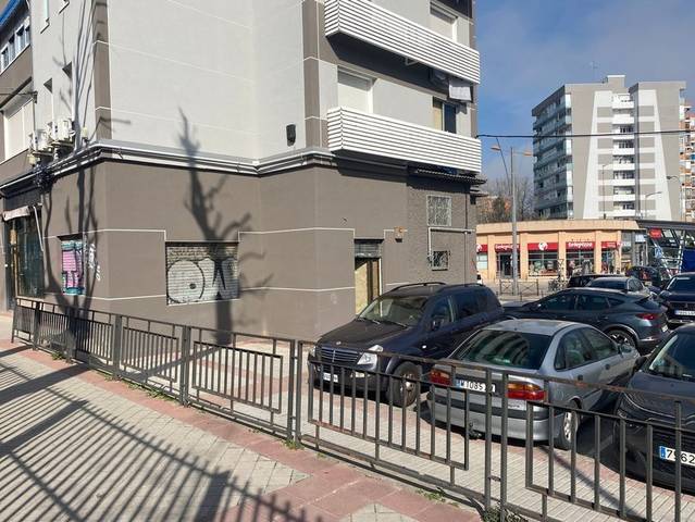 Local comercial en Alquiler en Centro