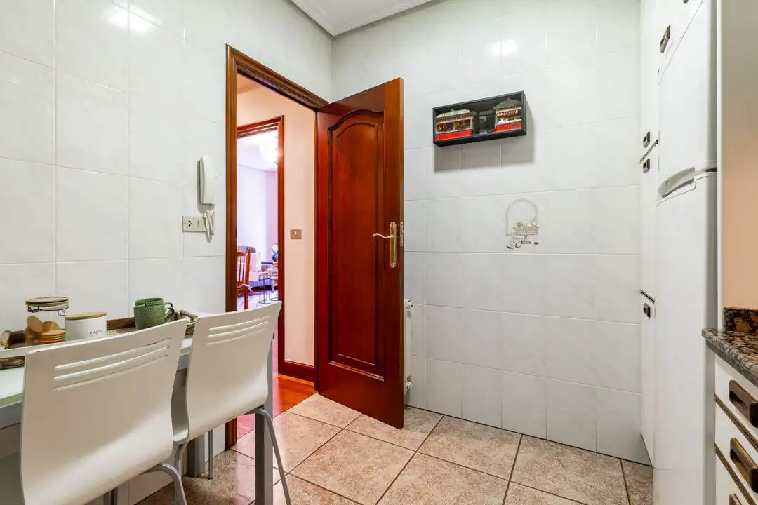 Flat for sale in Donostia - San Sebastián   with Heating and Balcony