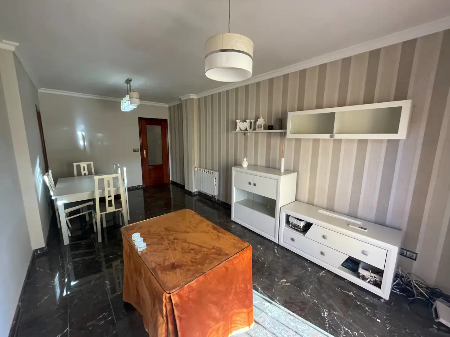 Living room of Flat for sale in Maracena  with Air Conditioner, Terrace and Furnished