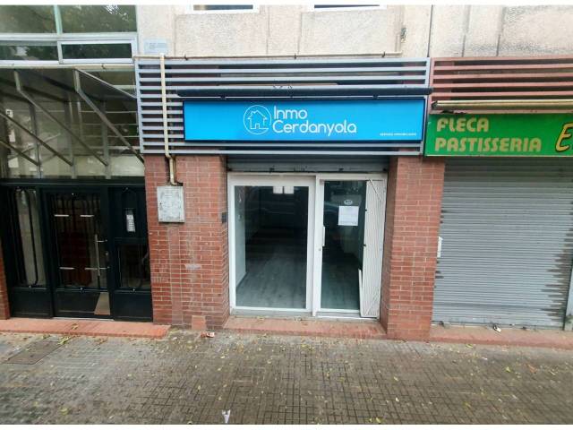 Local comercial en Venta en espanya en Serraparera