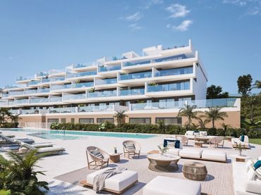 Apartament amb piscina en venda a Manilva Pueblo