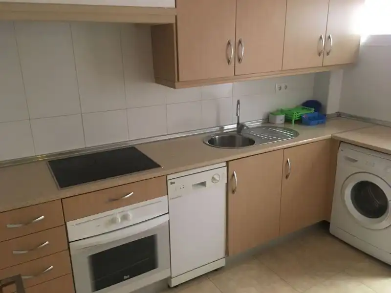 Küche von Wohnung zur Miete in Almería mit Klimaanlage und Möbliert