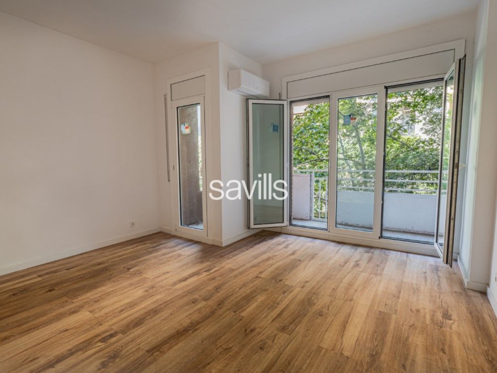 Bedroom of Apartment for sale in  Barcelona Capital