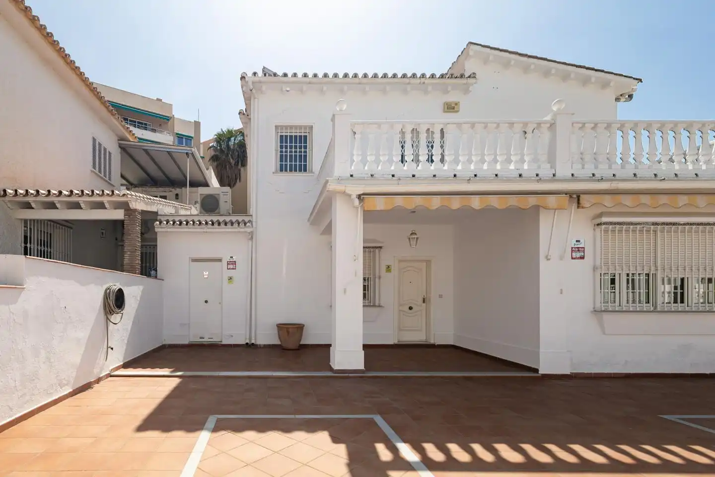 Vista exterior de Casa o xalet en venda en Málaga amb Jardí privat, Terrassa i Piscina