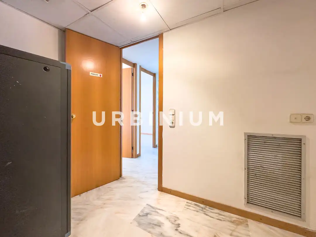 Büro zur Miete in Centre - Barri Vell