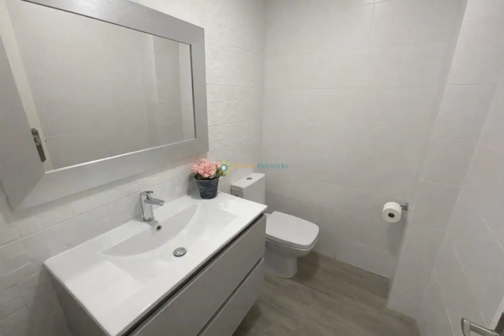 Bany de Casa o xalet en venda en Miramar amb Aire condicionat, Jardí privat i Terrassa