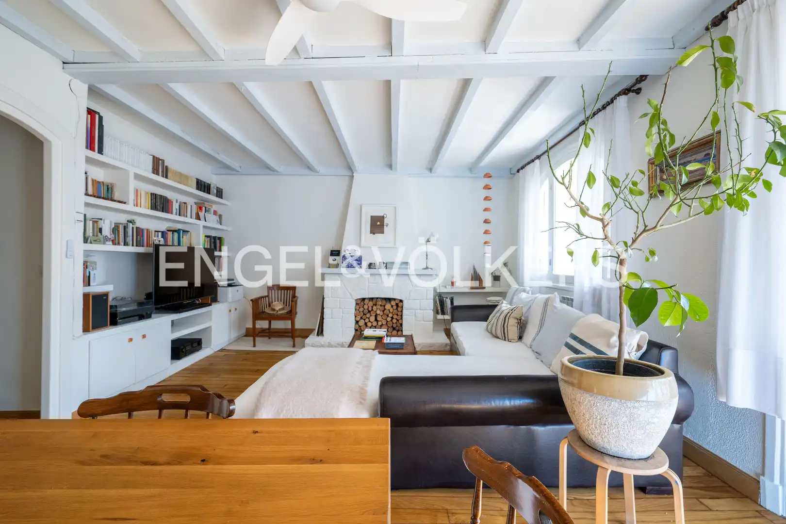 Sala de estar de Ático en venta en Irun  con Calefacción, Amueblado y Balcón