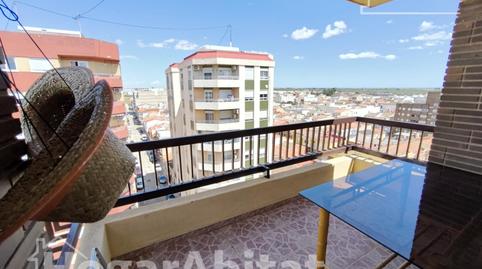 Foto 2 de Pis en venda a Avenida Reyes Católicos, Alginet, Valencia