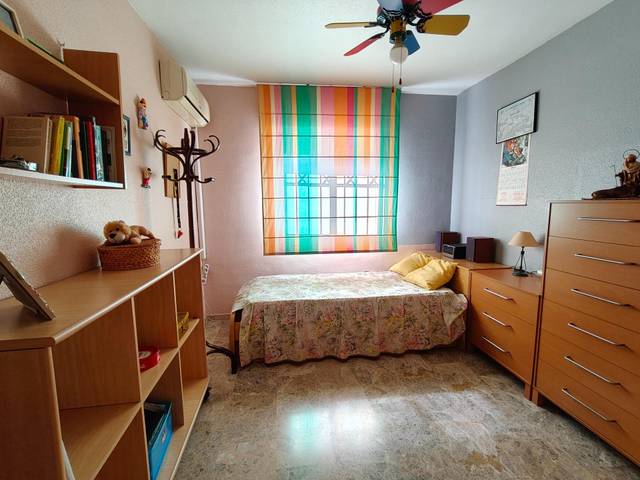 Casa adosada en Venta en Santa Isabel