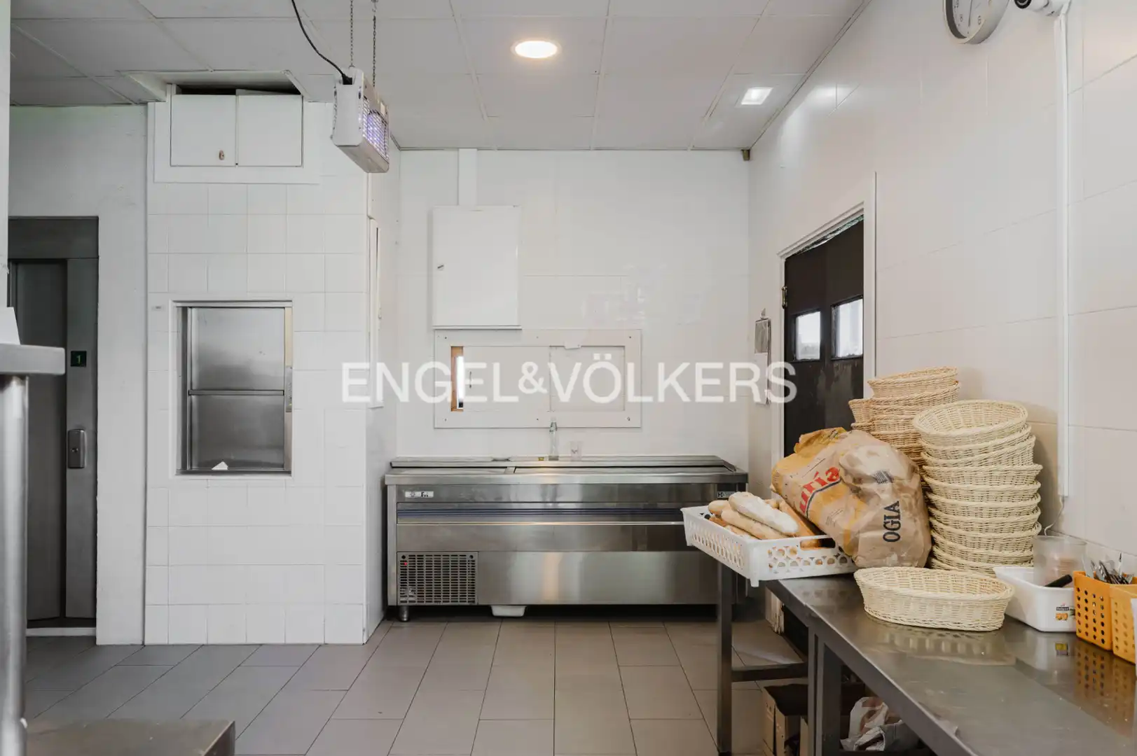 Kitchen of Buildings for sale in Deba