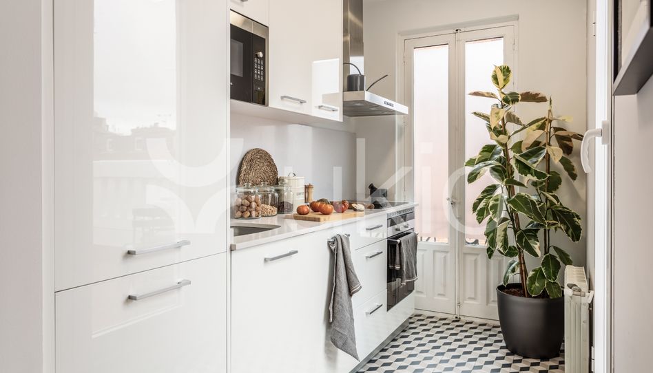 Apartamento de alquiler en Calle del Castillo, Trafalgar - Imagen 4
