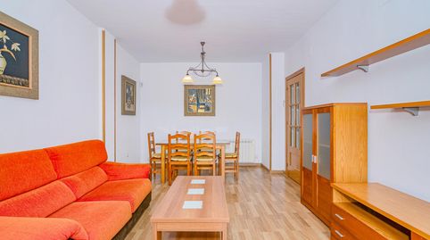 TRES DORMITORIOS, GARAJE Y LISTO PARA ENTRAR A VIVIR!, imagen 4