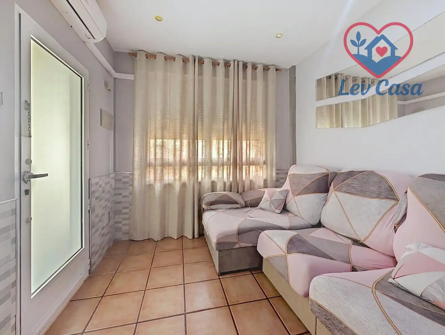 Sala d'estar de Apartament en venda en Fuente Álamo de Murcia amb Aire condicionat, Calefacció i Moblat