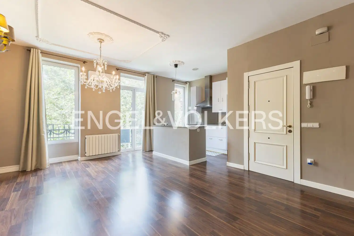 Dining room of Flat for rent in Valencia  with Air Conditioner, Heating and Parquet flooring