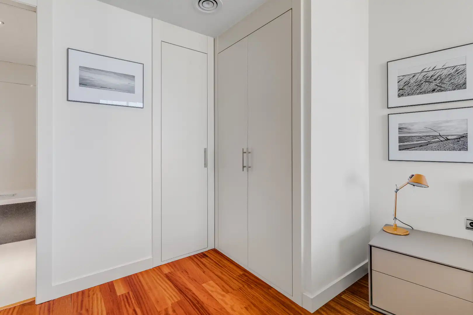 Flat for sale in Barcelona  with Air Conditioner, Heating and Parquet flooring