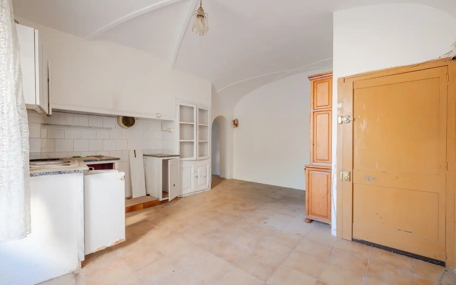 Kitchen of Buildings for sale in Benaguasil
