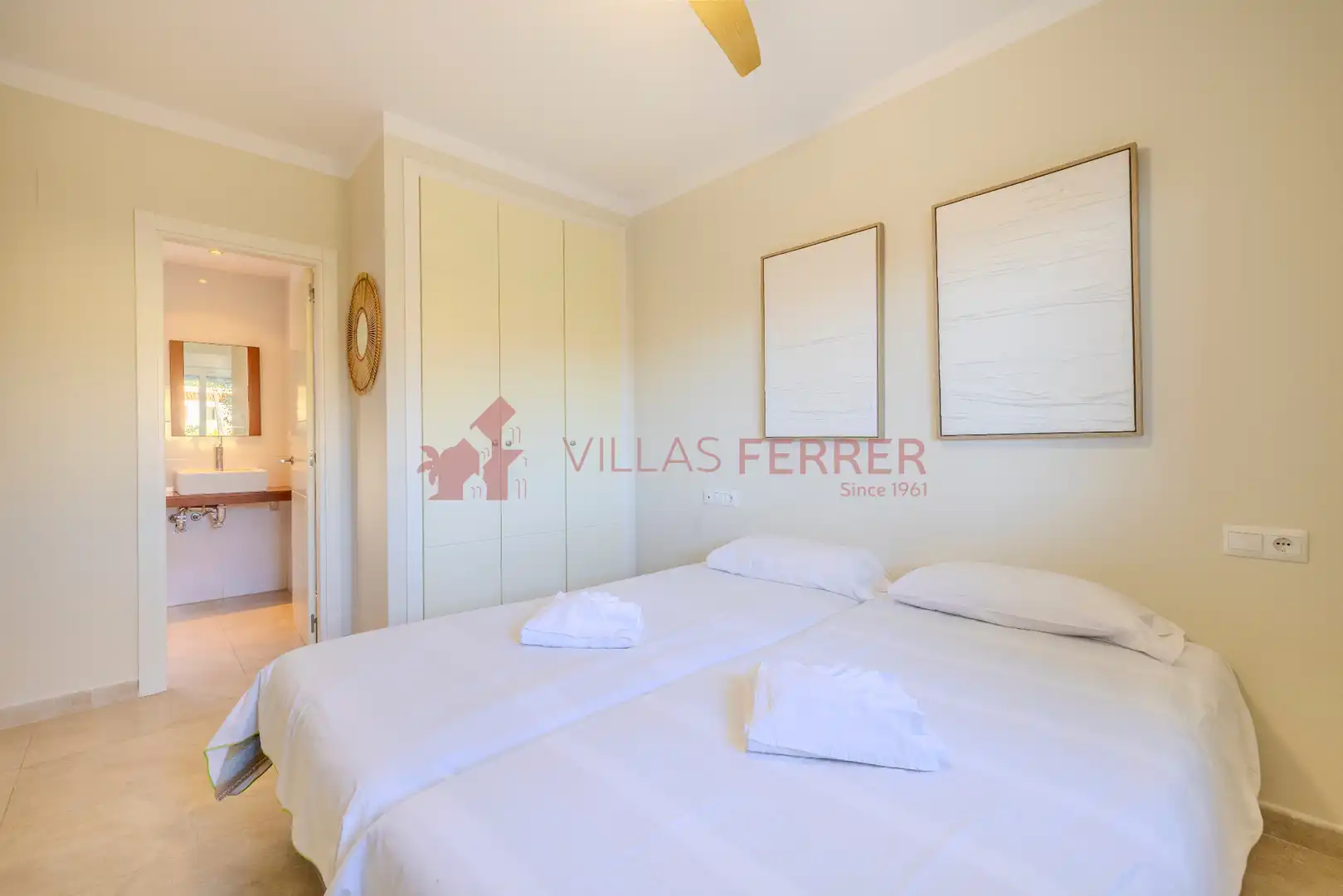 Bedroom of Flat for sale in Dénia  with Air Conditioner, Terrace and Furnished