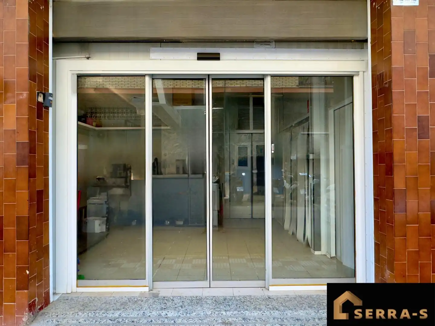 Local comercial en venda a Centre