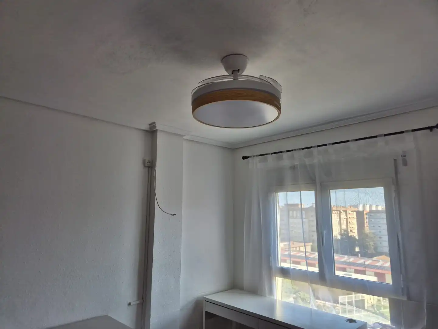 Schlafzimmer von Wohnung zur Miete in Valencia mit Klimaanlage, Möbliert und Ofen