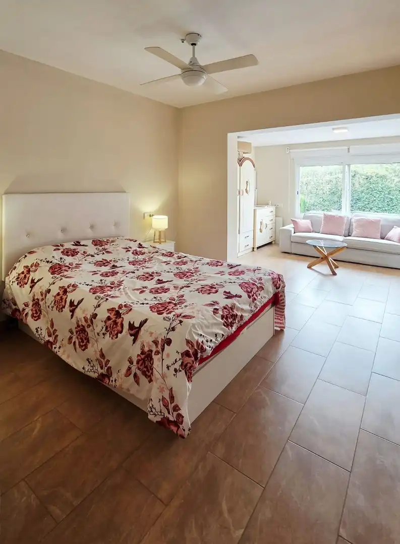 Schlafzimmer von Haus oder Chalet zum Verkauf in La Nucia mit Klimaanlage, Heizung und Privatgarten