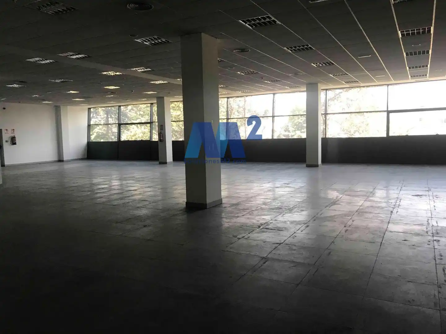 Oficina de alquiler en Valportillo Primera, Zona Industrial