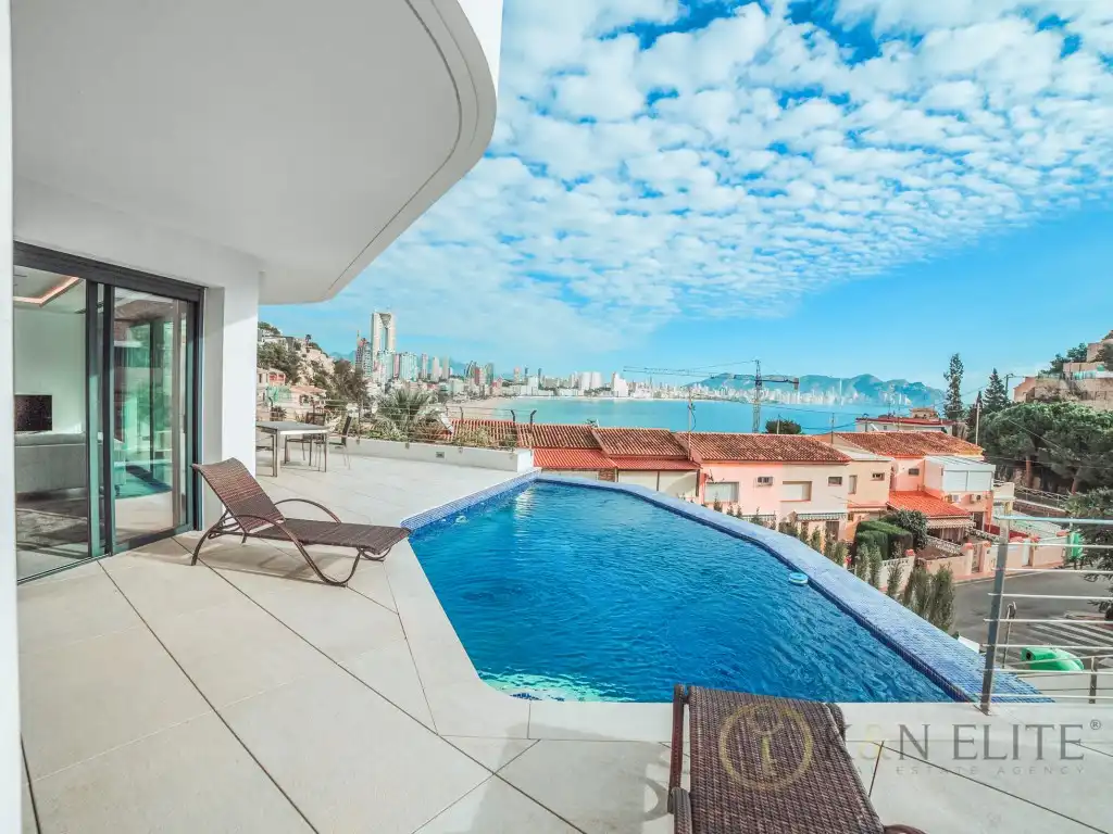 Piscina de Dúplex en venda en Benidorm amb Aire condicionat i Piscina