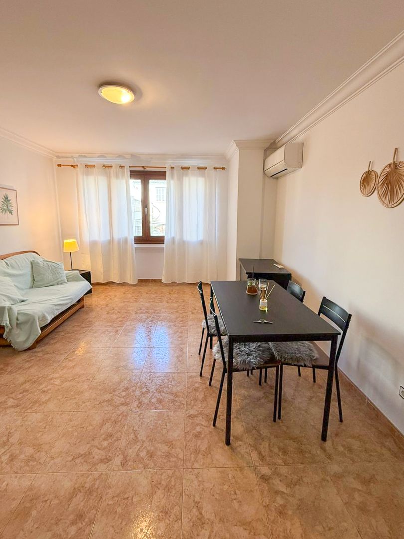 Dining room of Flat to rent in Alcúdia  with Air Conditioner, Heating and Furnished
