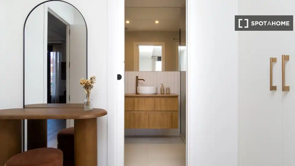 Piso con terraza en alquiler en Chamberí, imagen 16
