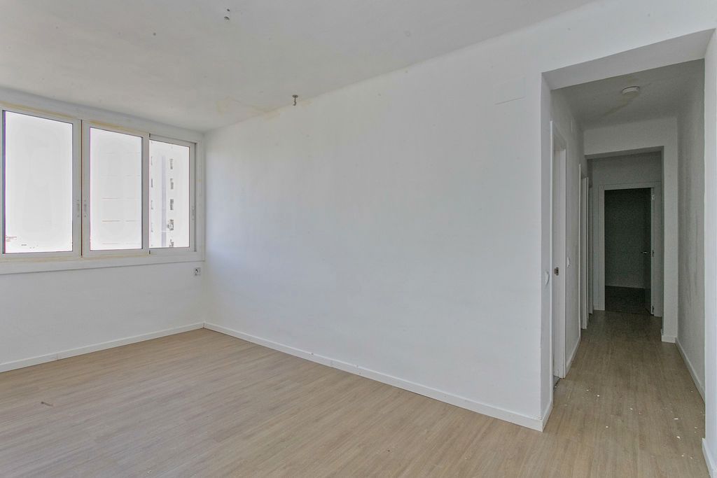 Bedroom of Flat for sale in Cornellà de Llobregat