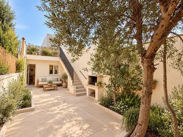 Casa con balcone in vendita a Centre - Sant Oleguer