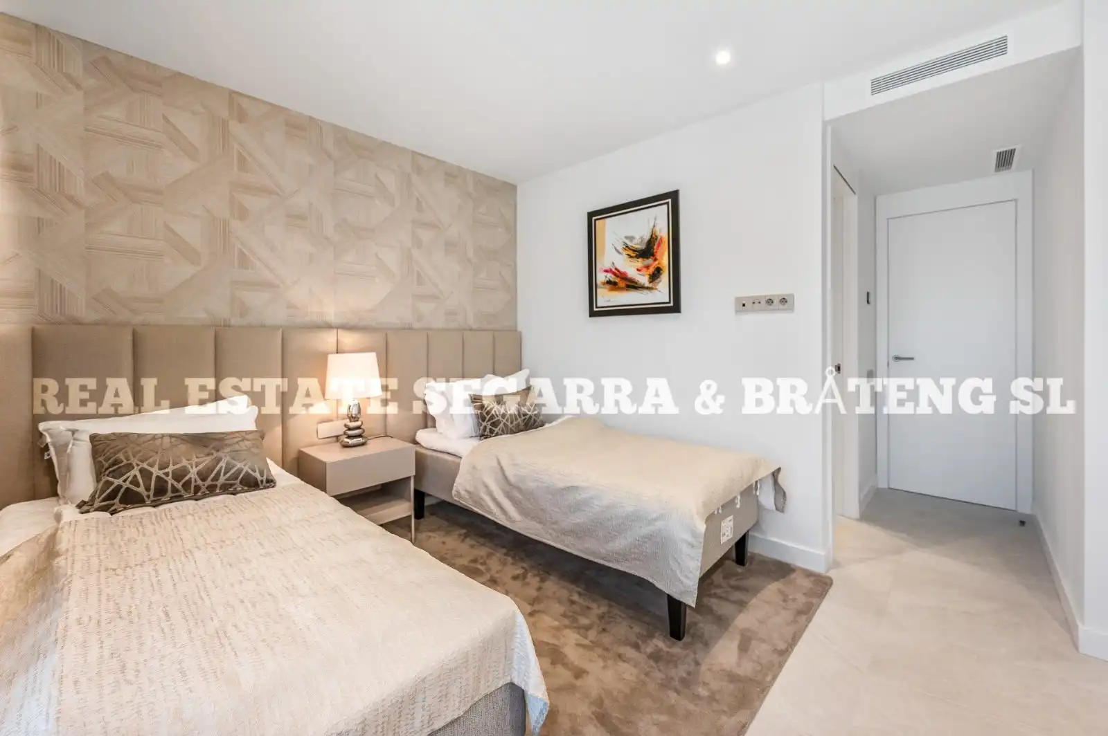 Bedroom of Attic for sale in Marbella  with Air Conditioner, Heating and Terrace
