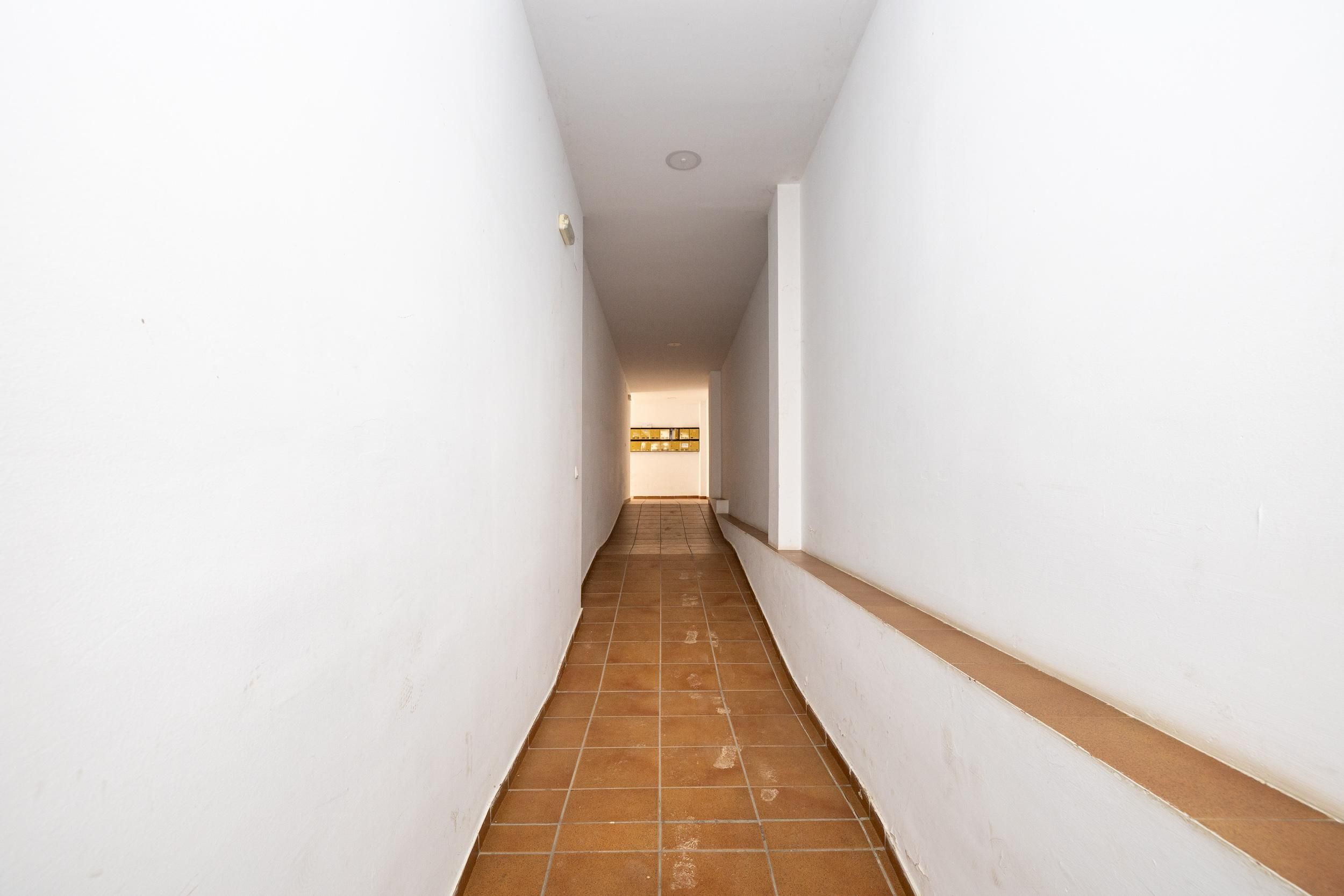 Apartment for sale in Láchar  with Air Conditioner and Storage room