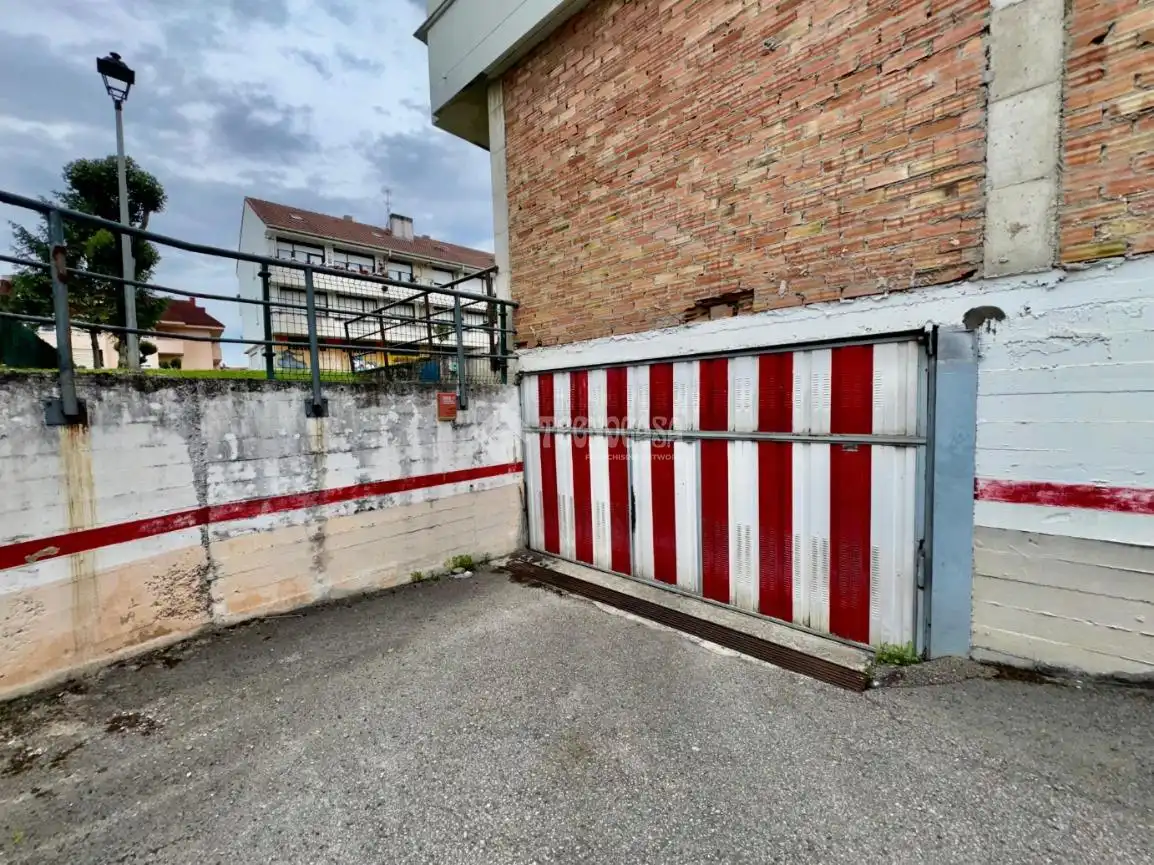Parking de Garaje en venta en El Astillero  