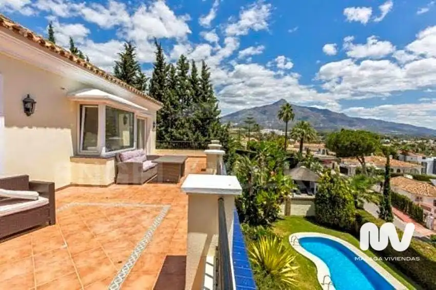 Maison avec piscine à vendre à Cartuja, imagen 2
