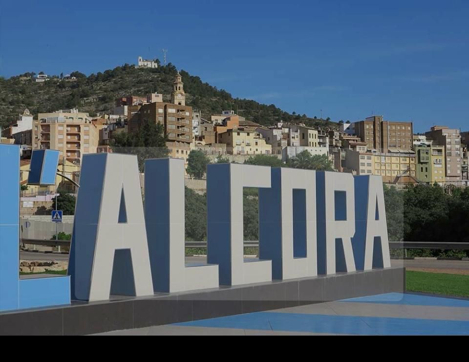 Vista exterior de Pis en venda en L'Alcora