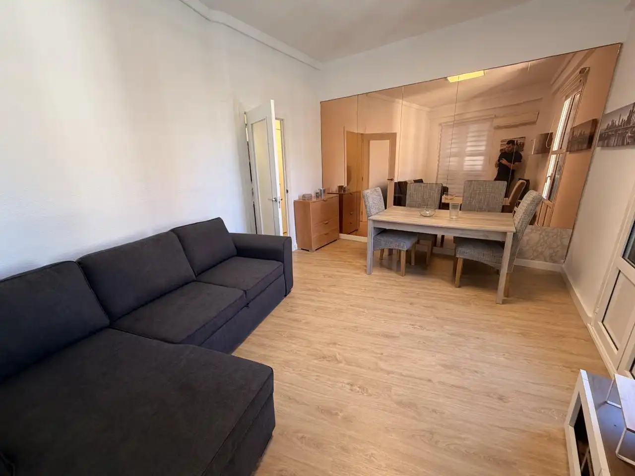 Sala de estar de Piso de alquiler en Alicante / Alacant con Aire acondicionado y Amueblado