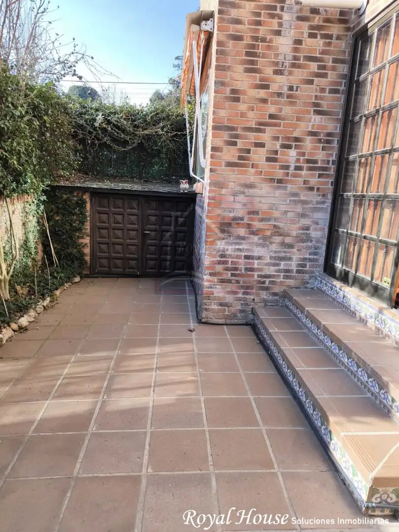 Jardí de Casa adosada en venda en Galapagar amb Calefacció, Jardí privat i Terrassa