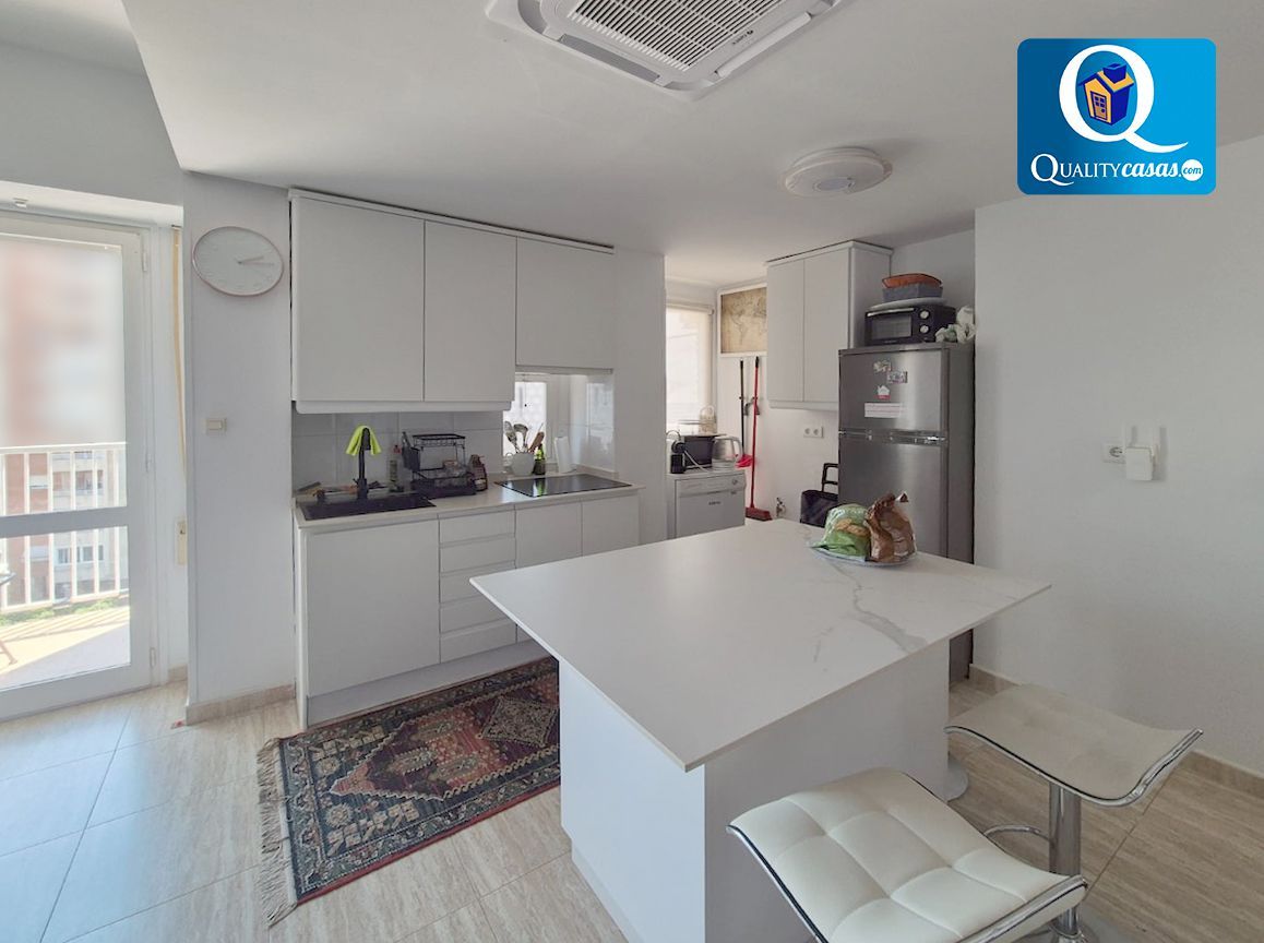 Kitchen of Apartment for sale in Alicante / Alacant  with Air Conditioner and Terrace