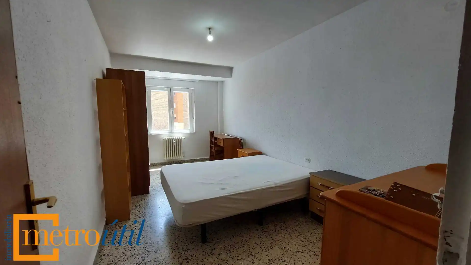 Bedroom of Flat for rent in Salamanca  with Heating, Furnished and Balcony