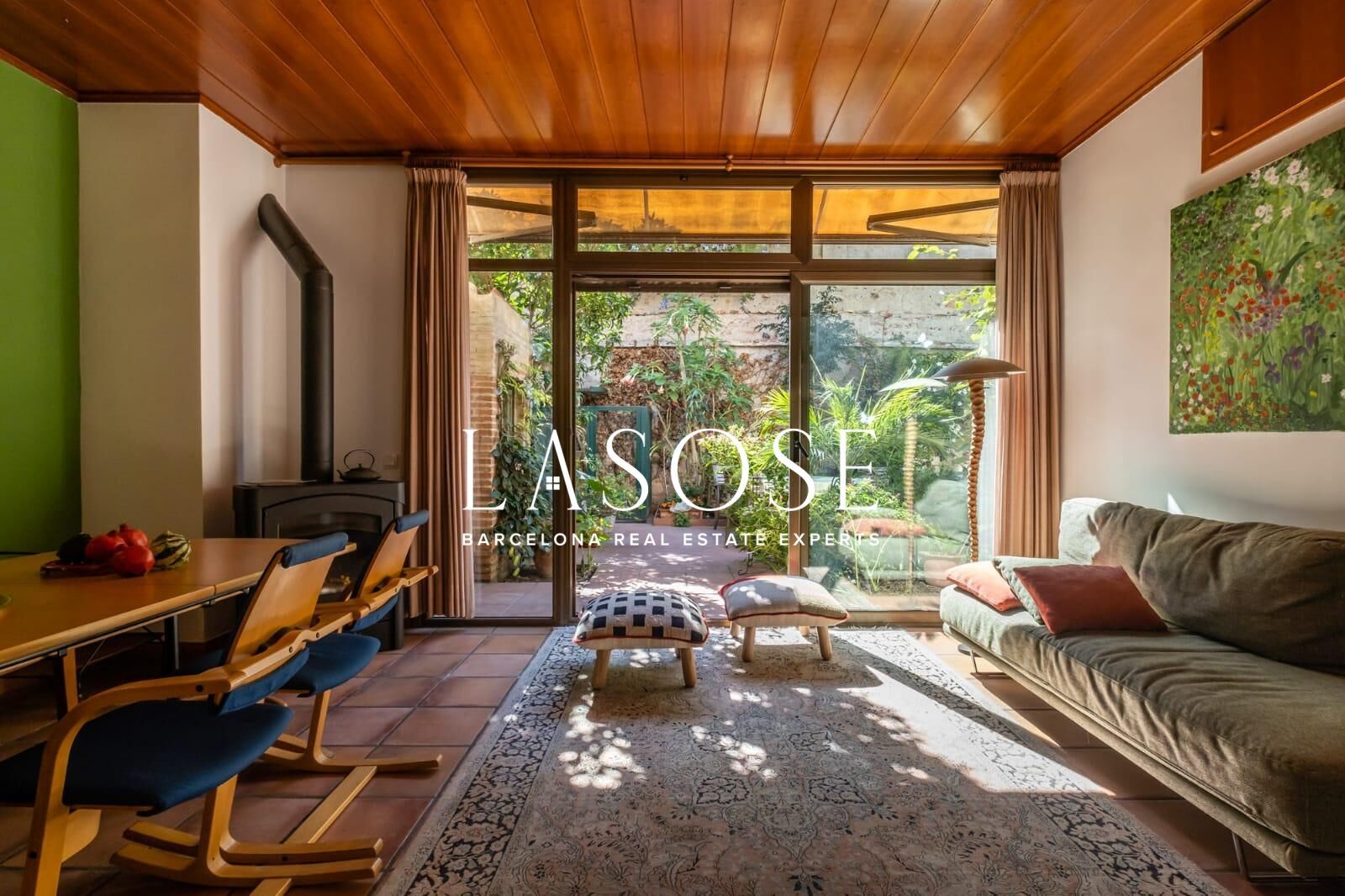 Living room of House or chalet for rent in  Barcelona Capital  with Private garden, Storage room and Furnished