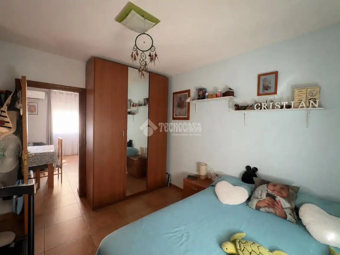 Flat for sale in Calle Angela González, imagen 4