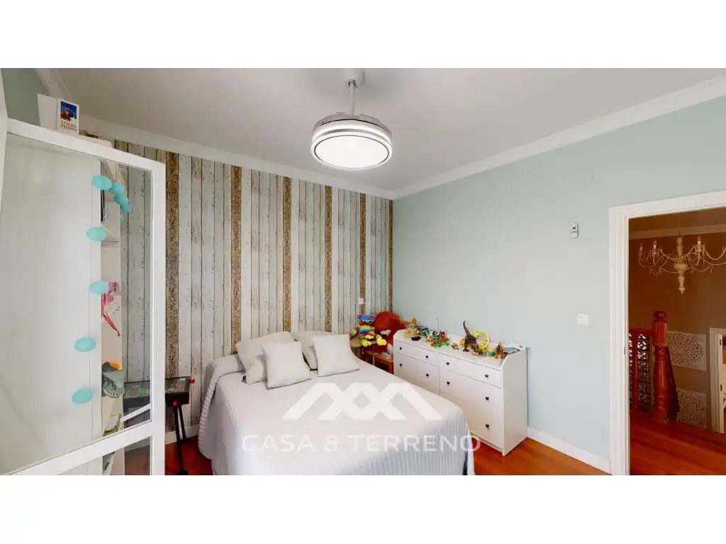 Dormitori de Casa o xalet en venda en Vélez-Málaga amb Aire condicionat, Jardí privat i Terrassa