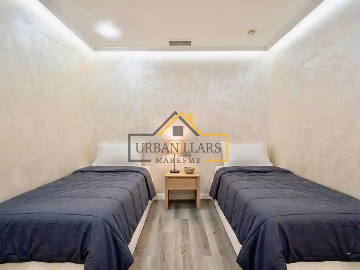 Habitación de Piso en venta en Mataró con Aire acondicionado y Balcón