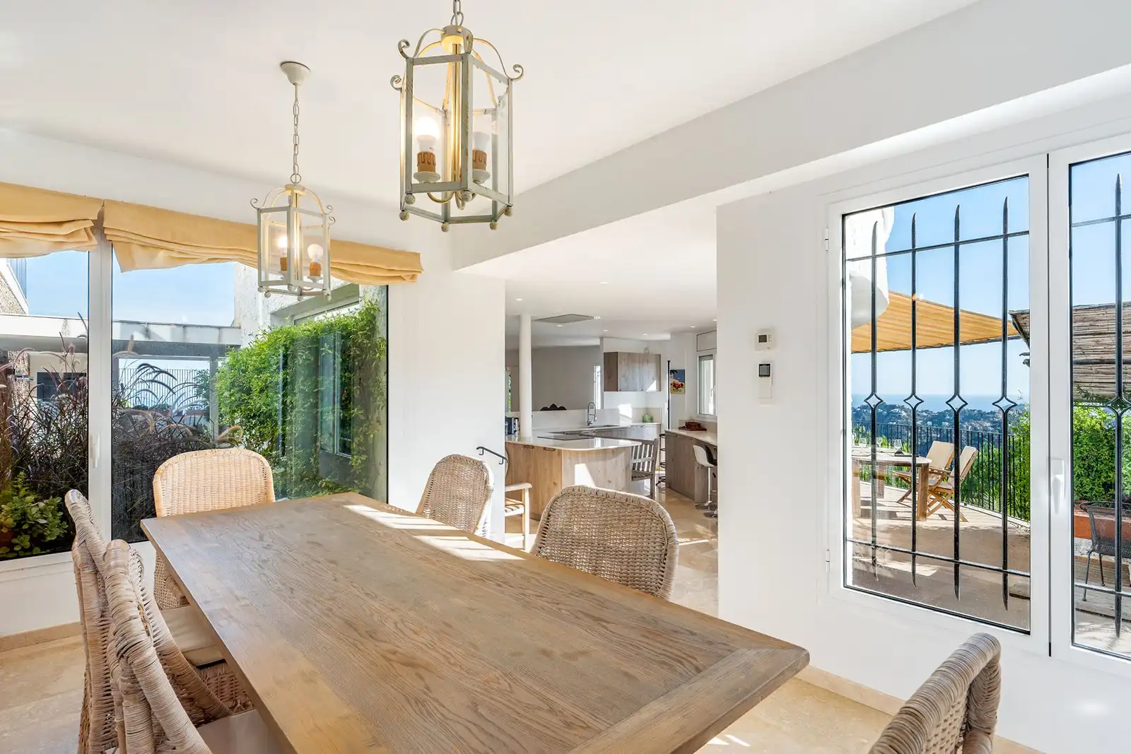 Haus mit Pool zum Verkauf in Carrer Petunies, imagen 24