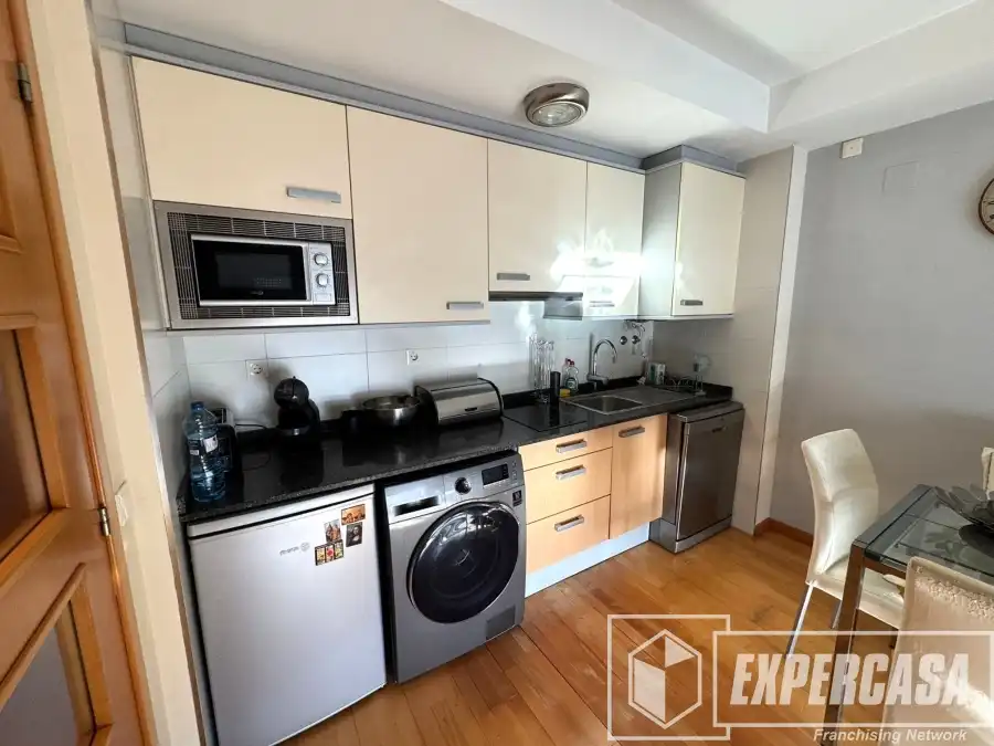 Cocina de Piso en venta en Valencia con Parquet y Trastero