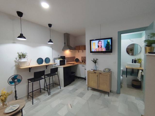 Apartamento en Alquiler en Calle Santo Domingo en Centro - Calzada - Cabo Noval