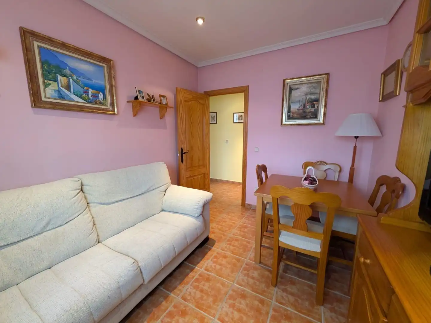 Sala d'estar de Casa o xalet en venda en Pezuela de las Torres amb Calefacció, Jardí privat i Traster
