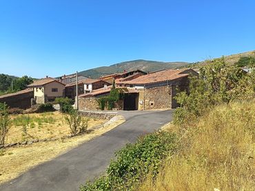 Casa en venda a Calle de Abajo Serrania 33