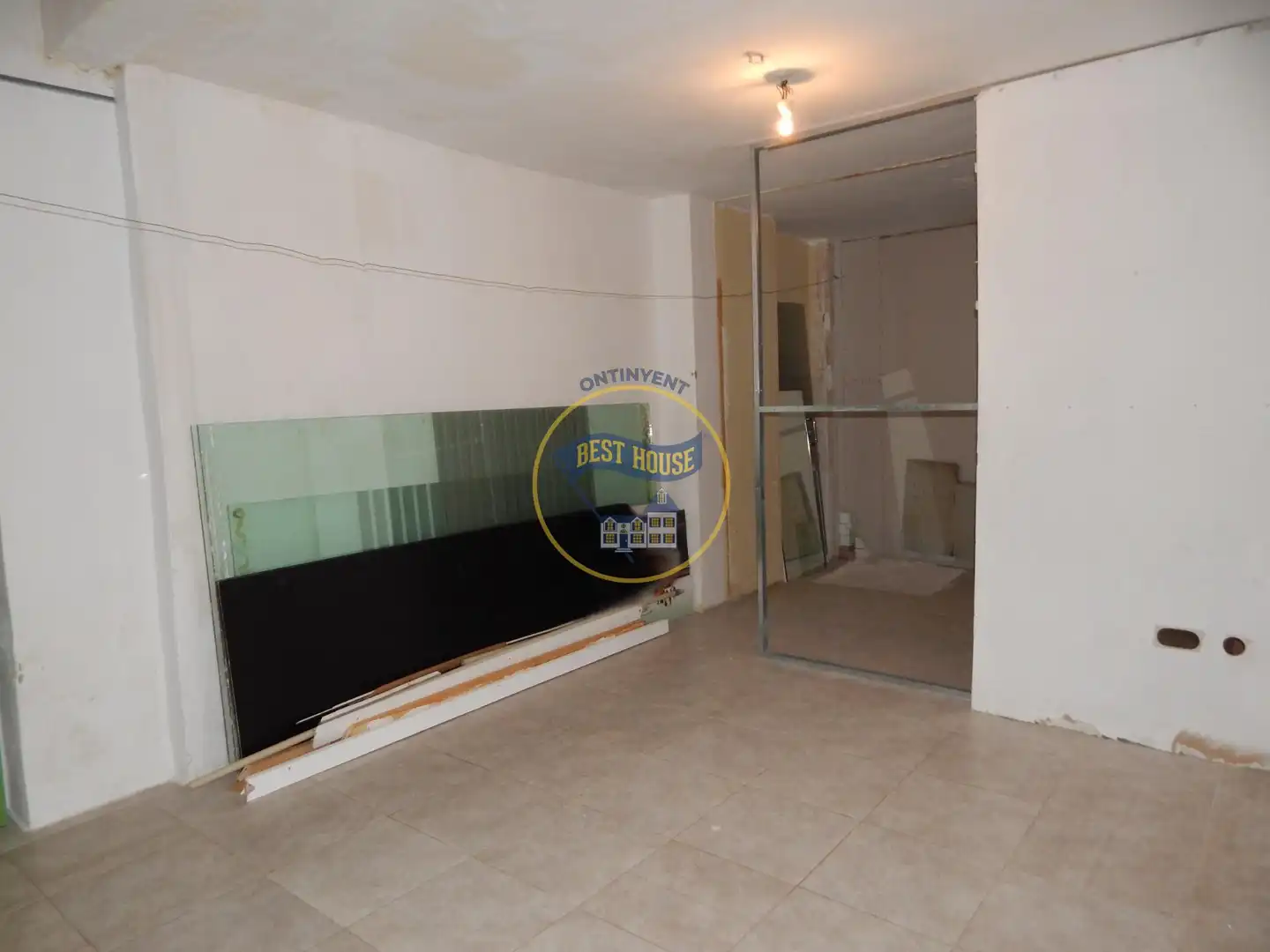 Business premises to rent in Sant Josep - Zona Hospital, imagen 12