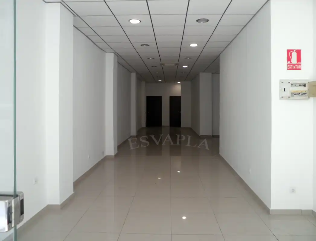 Locale commerciale in vendita a San Blas, imagen 3